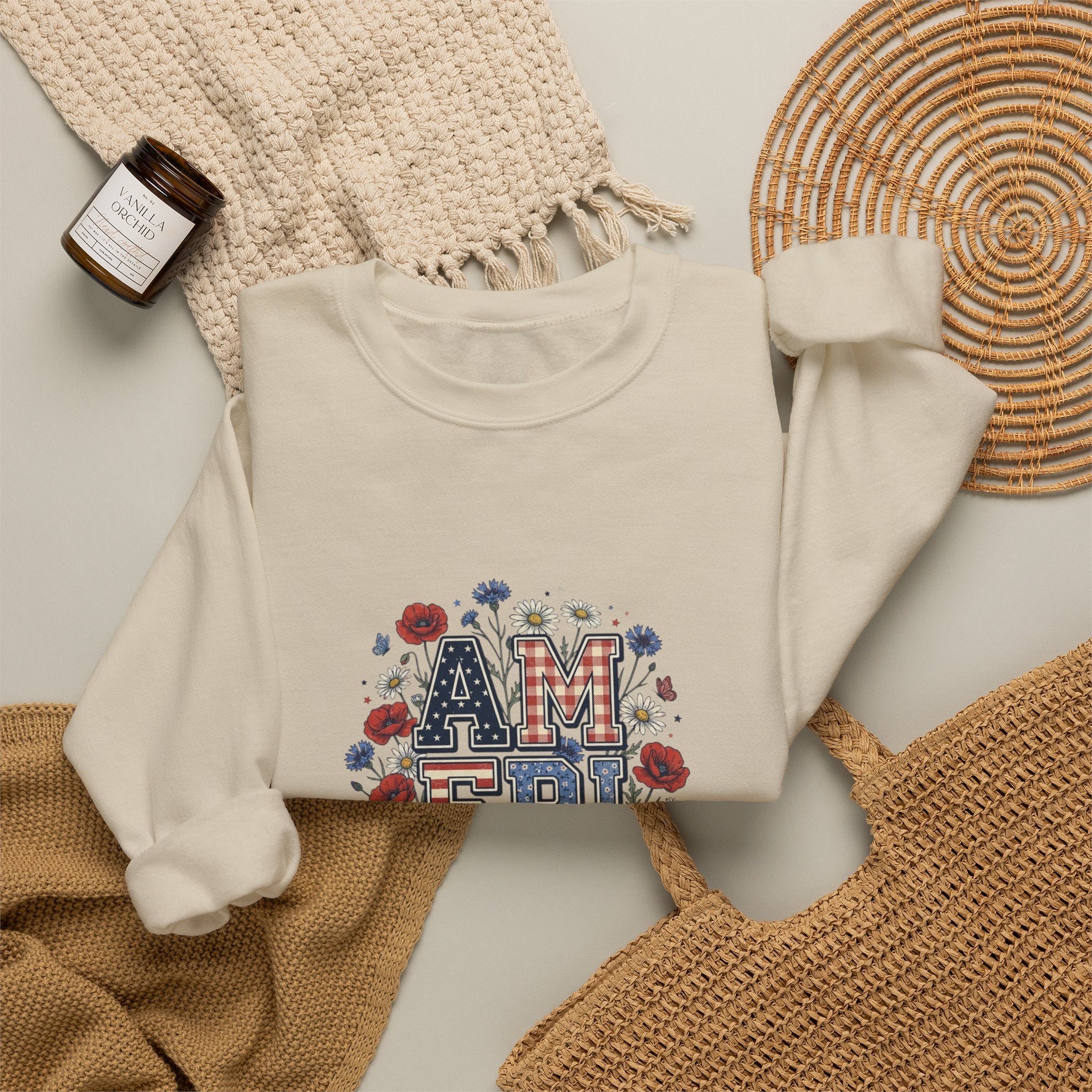 Vintage Americana America Floral Crewneck Sweatshirt | 4th of July Patriotic