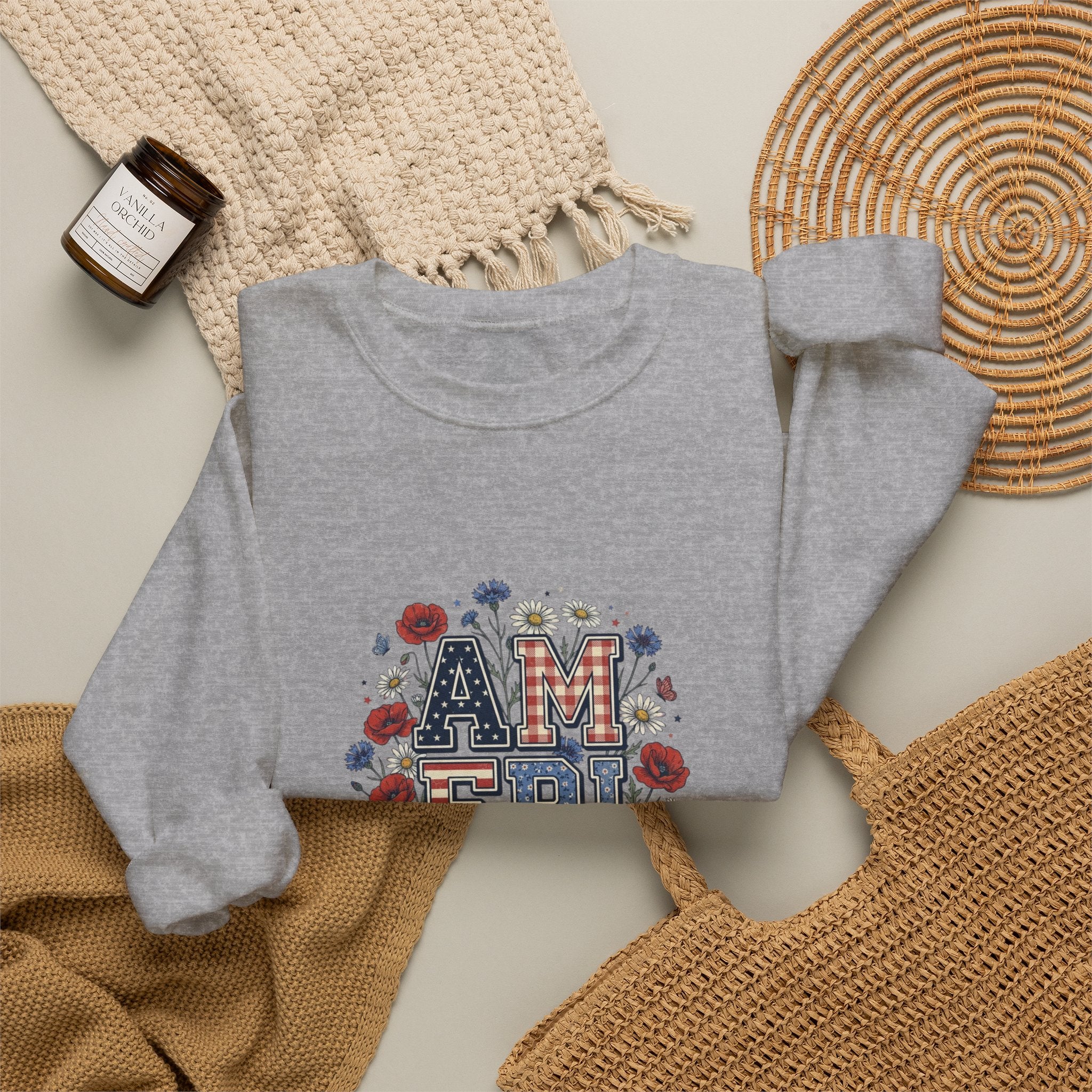 Vintage Americana America Floral Crewneck Sweatshirt | 4th of July Patriotic